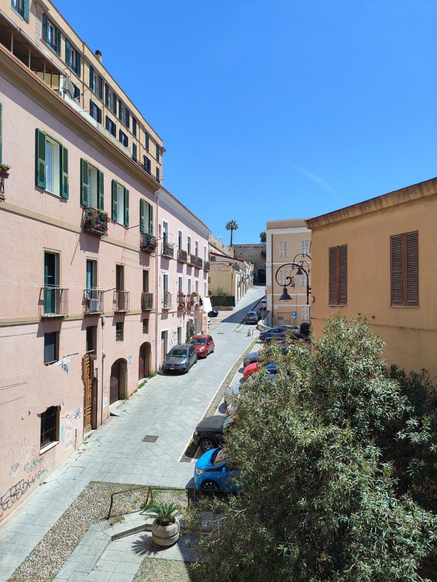 Antonia Suite Cagliari Eksteriør billede